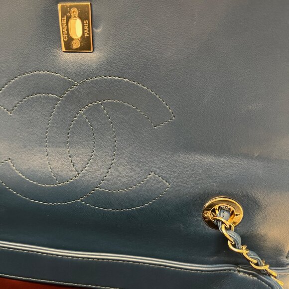 Chanel Navy Quilted Lambskin Medium Trendy Top Handle Bag - Picture 9 of 13